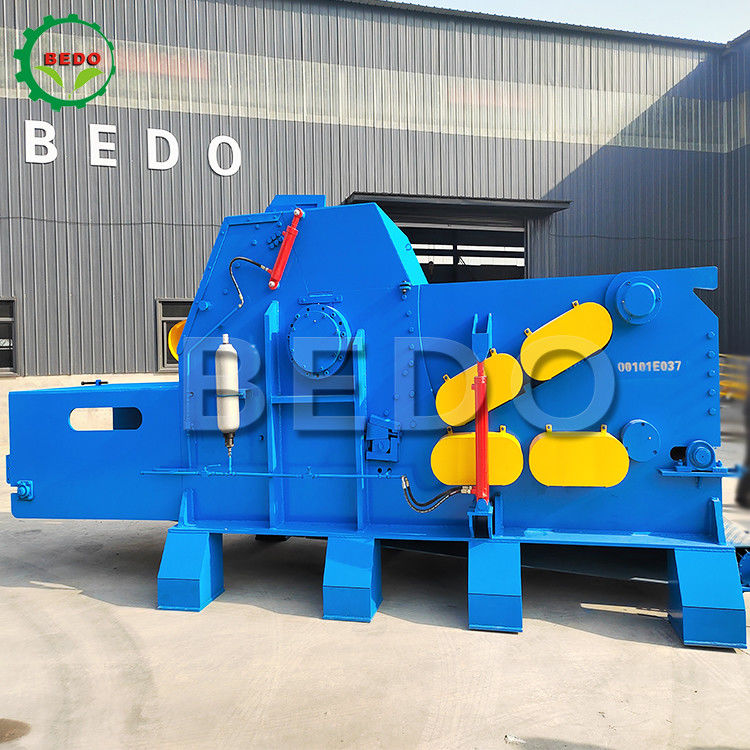 25-30 t/h 380 V Holzsplittermaschine für die Forstwirtschaft 18000 kg Schwerlastmaschine für die Industrie
