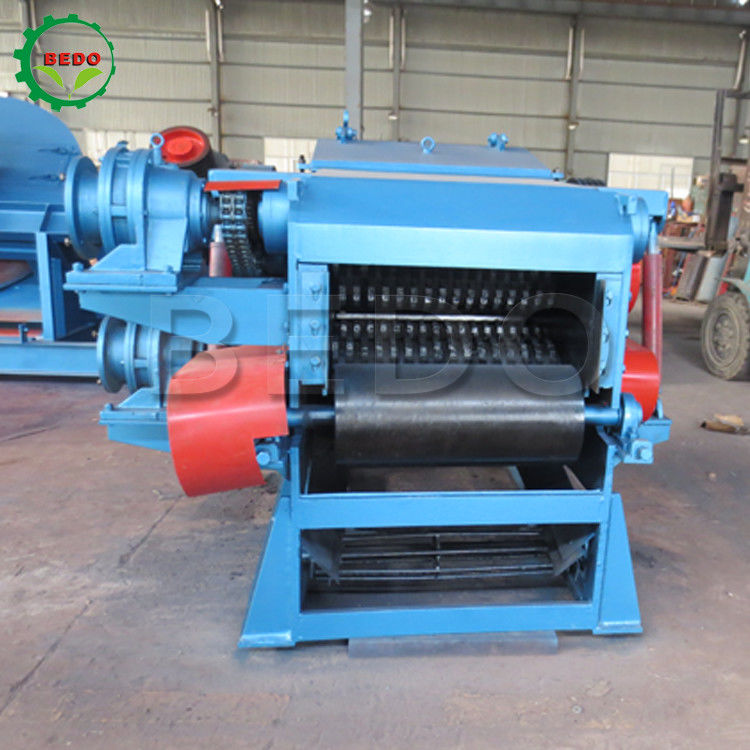 75kw elektrische Bambus-Holzspaltermaschine 240x540mm Einlasstrommel-Typ Schredder-Ausrüstung