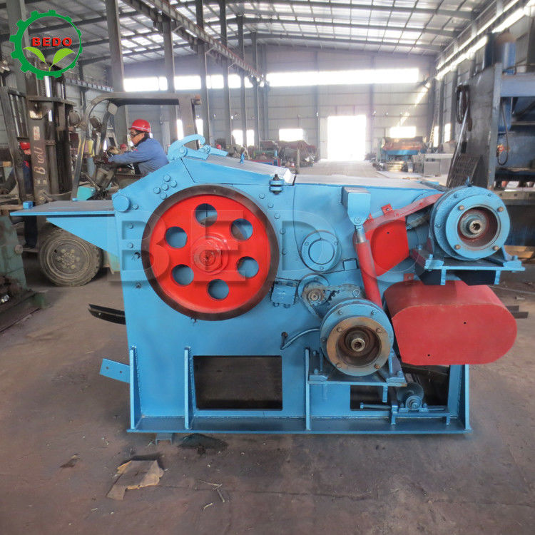 75kw elektrische Bambus-Holzspaltermaschine 240x540mm Einlasstrommel-Typ Schredder-Ausrüstung