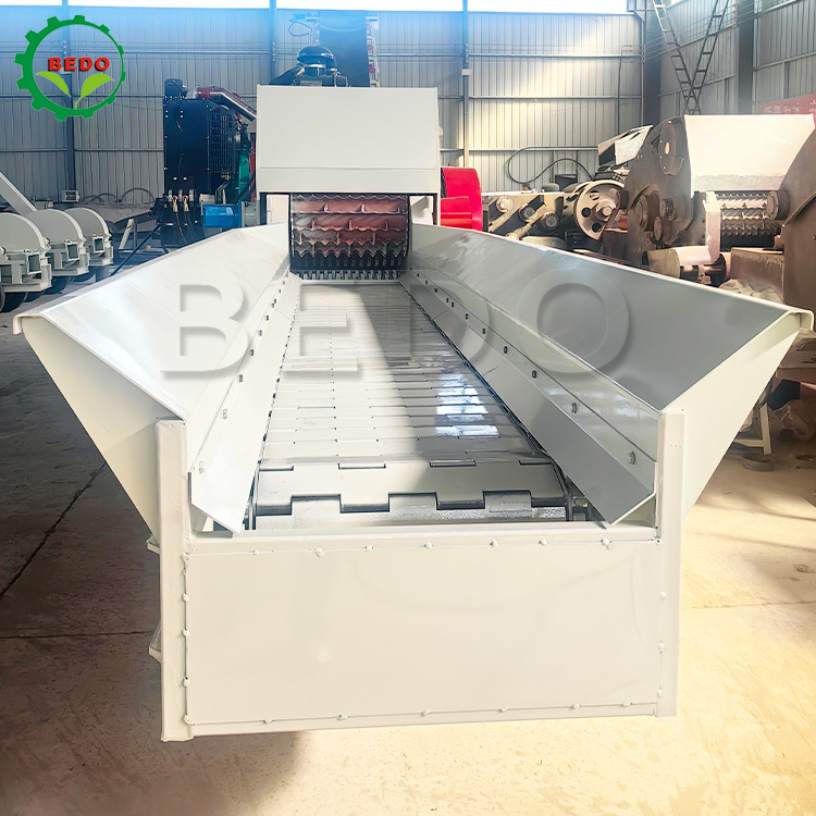 25-35mm Chip Größe 235HP Hydraulischer Motor Futterförderer Holzspalter Maschine Trommel Typ Industrie-Schredder