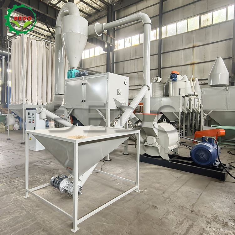 50Hz Low Noise Holzpulvermaschine mit maximaler Zuführgröße 8 mm für effizientes Schleifen von Holzsägemehl