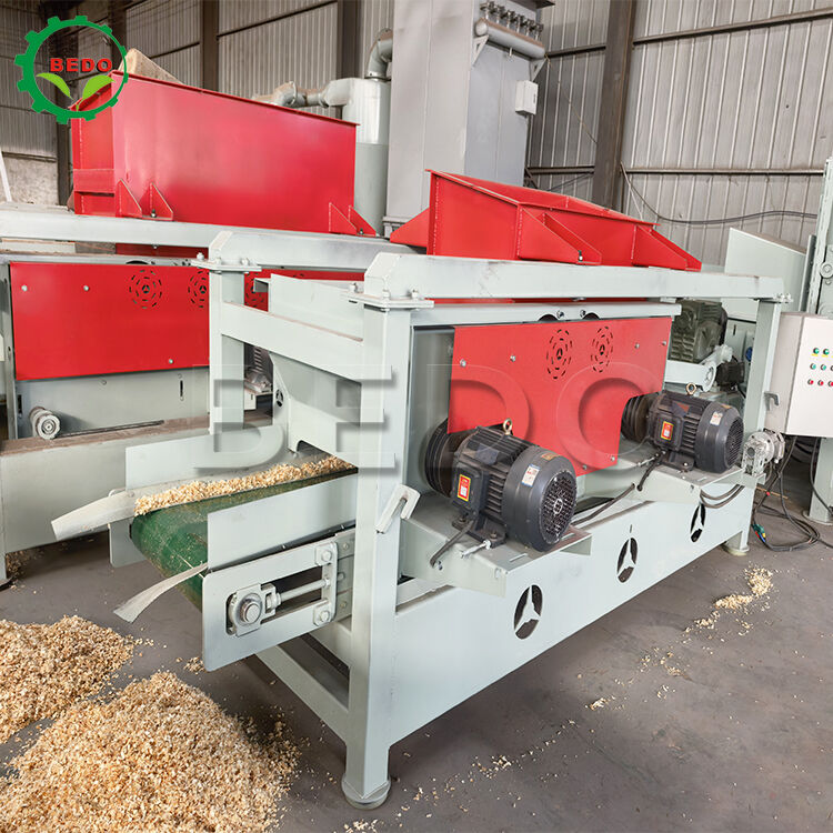 Maschine für Holzspäne aus Kohlenstoffstahl 1-2 mm Uniformspäne Automatische Holzabfallrecycling-Ausrüstung