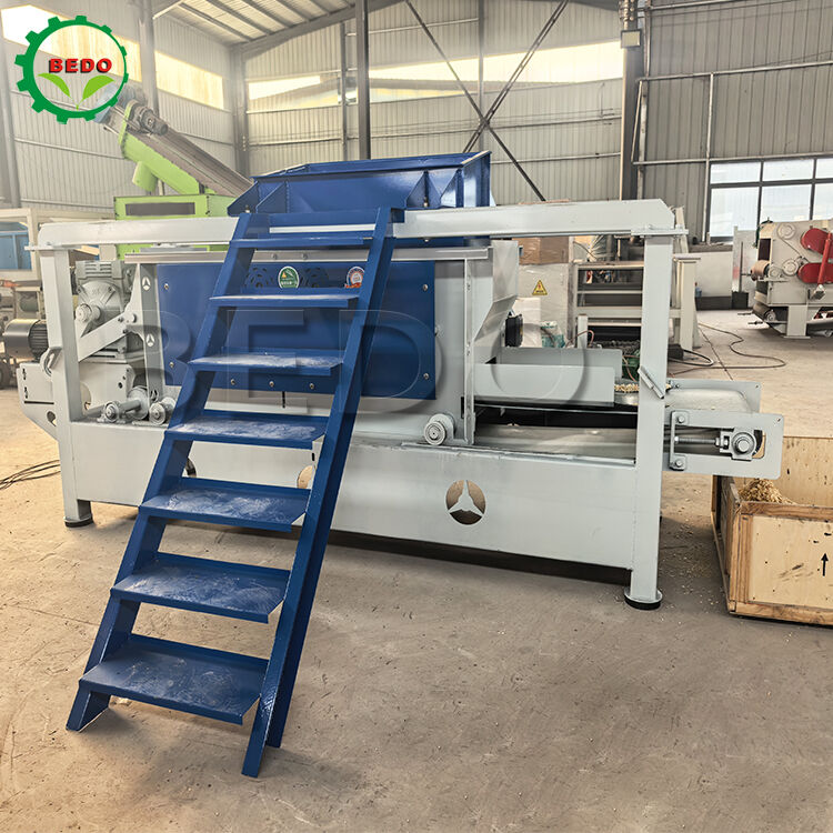 Holzspaltmaschine mit 125 mm Durchmesser mit 400-500 kg/h Kapazität und automatischem Betrieb