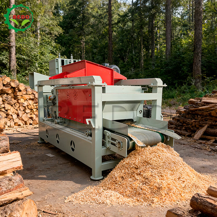 4 kW Laufleistung Holzspänemaschine 400 kg/h Kapazität Stahlrahmen Langlebige Holzverarbeitungsausrüstung