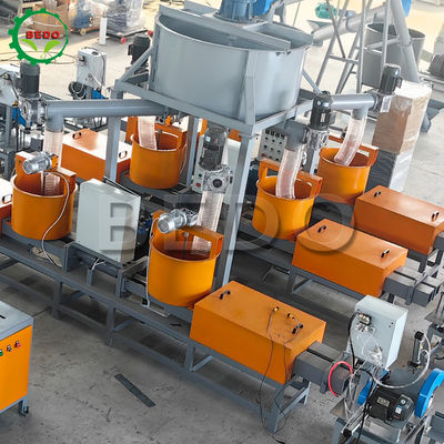 Automatische Warmpresse-Komprimiermaschine für Holzsägeblöcke mit CE-Kennzeichnung