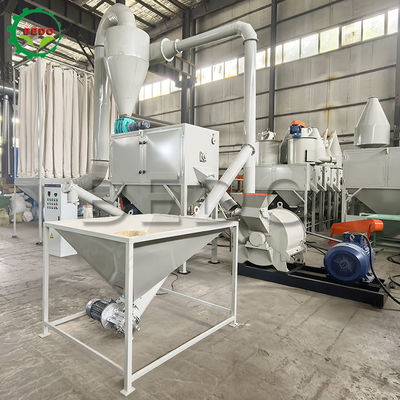 50Hz Low Noise Holzpulvermaschine mit maximaler Zuführgröße 8 mm für effizientes Schleifen von Holzsägemehl